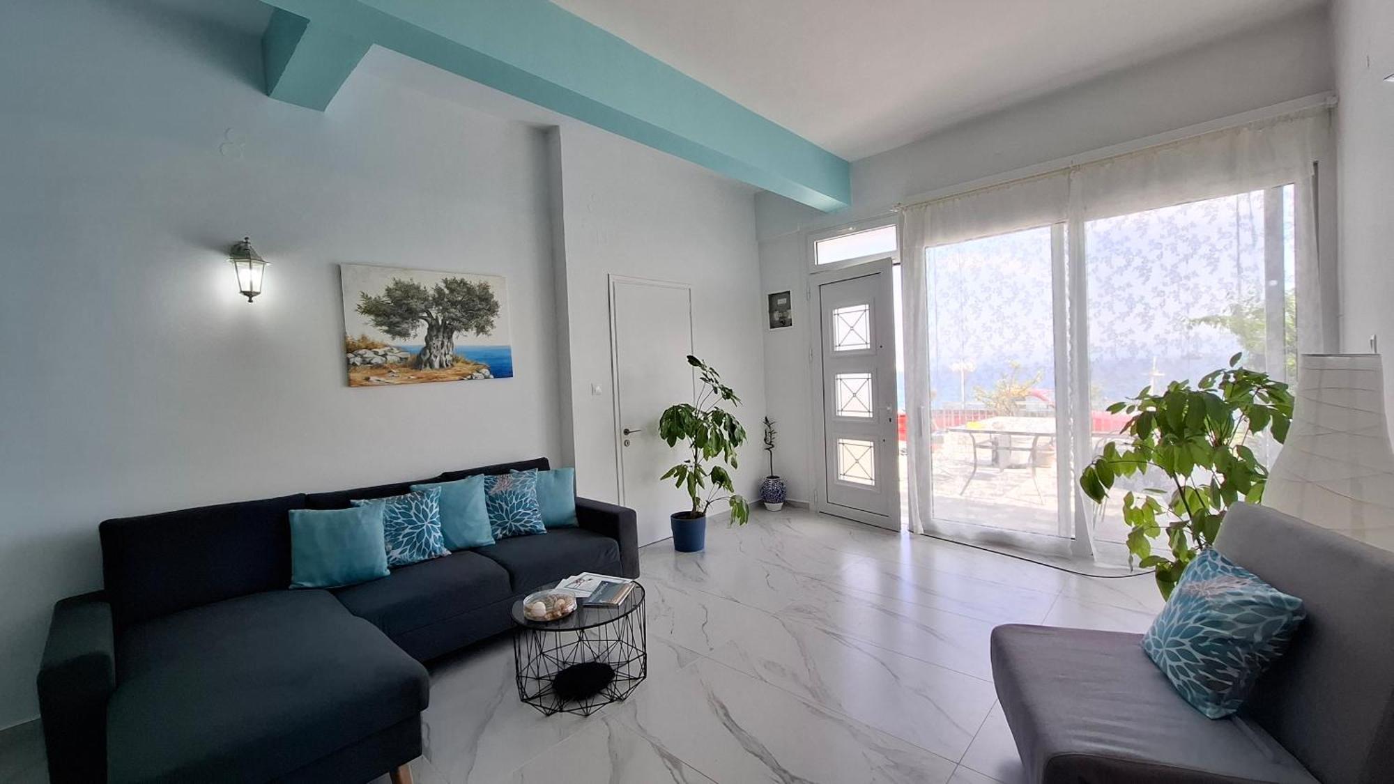 Antony'S Apartment Sea View Tirós エクステリア 写真